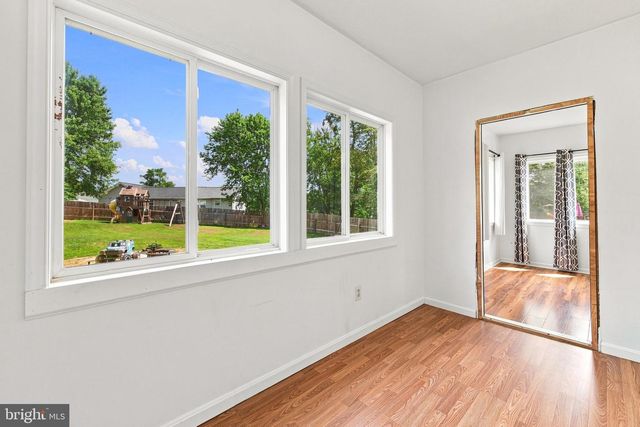 115 BAER OAK DR, Maurertown, VA 22644