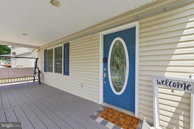 115 BAER OAK DR, Maurertown, VA 22644