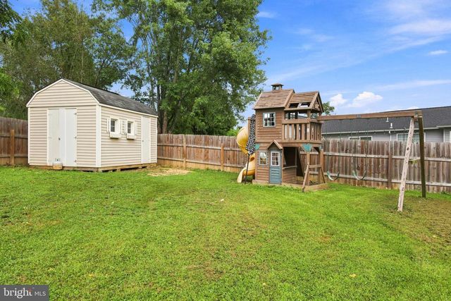 115 BAER OAK DR, Maurertown, VA 22644