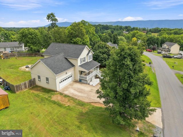 115 BAER OAK DR, Maurertown, VA 22644