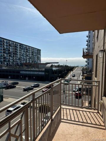 125 E Broadway 302, Long Beach, NY 11561