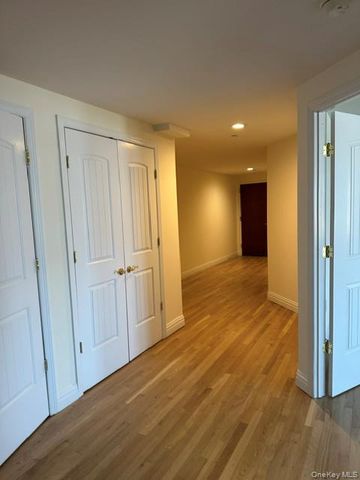 125 E Broadway 302, Long Beach, NY 11561