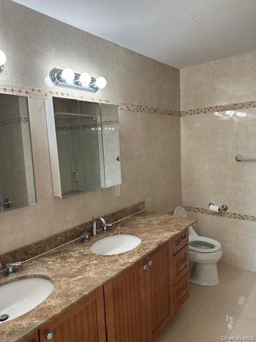 125 E Broadway 302, Long Beach, NY 11561