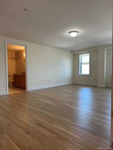 125 E Broadway 302, Long Beach, NY 11561