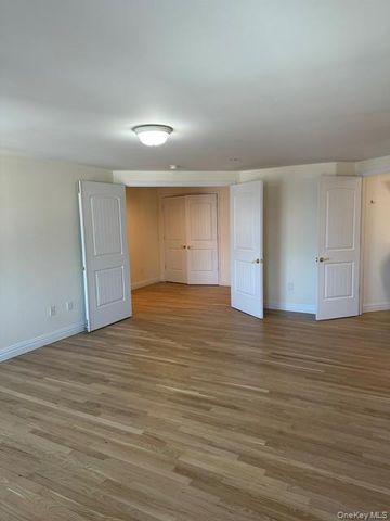 125 E Broadway 302, Long Beach, NY 11561