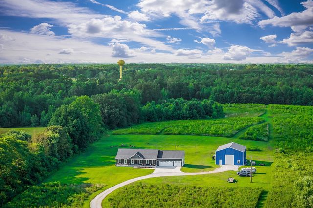 5931 Buffalo Valley Rd, Baxter, TN 38544