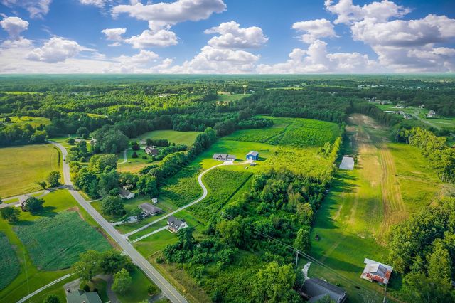 5931 Buffalo Valley Rd, Baxter, TN 38544
