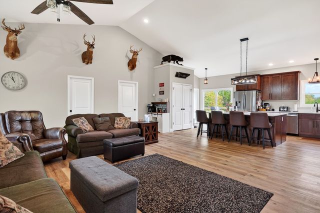 5931 Buffalo Valley Rd, Baxter, TN 38544