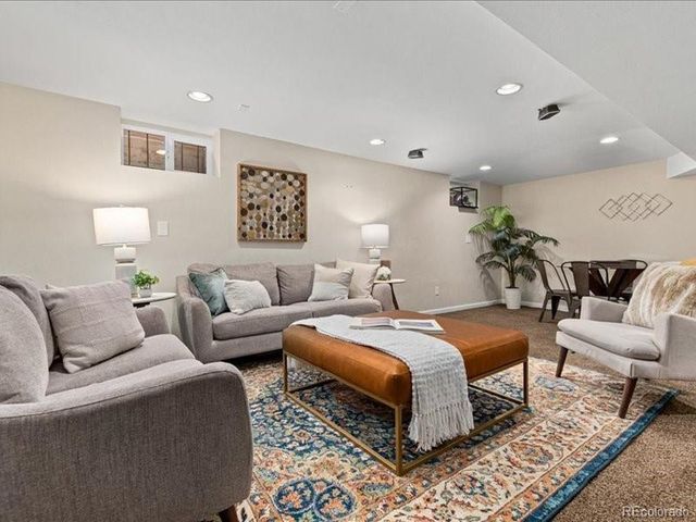 110 Ivy St, Denver, CO 80220