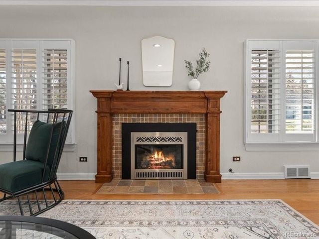 110 Ivy St, Denver, CO 80220