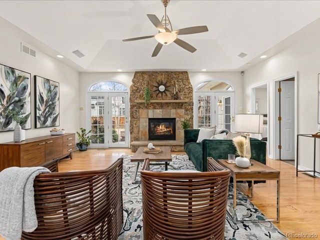 110 Ivy St, Denver, CO 80220