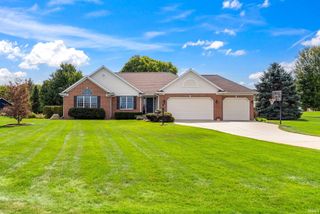 60832 Clover Ridge Court, Elkhart, IN 46517