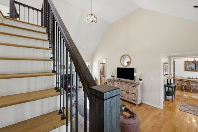 347 Colony Drive, Versailles, KY 40383