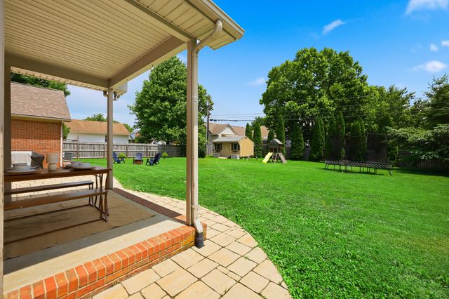 347 Colony Drive, Versailles, KY 40383
