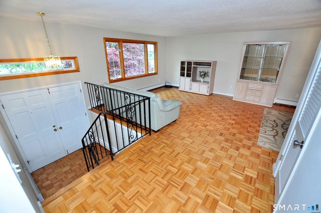 65 Winthrop Road, Windsor, CT 06095