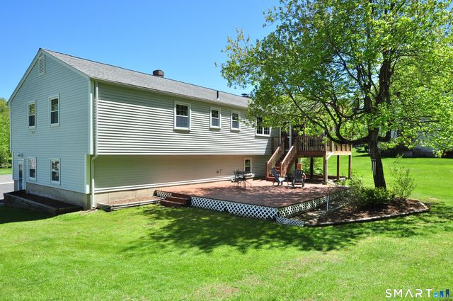 65 Winthrop Road, Windsor, CT 06095