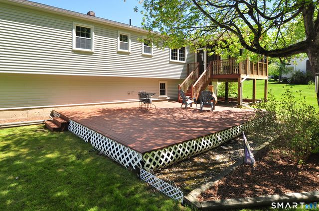 65 Winthrop Road, Windsor, CT 06095