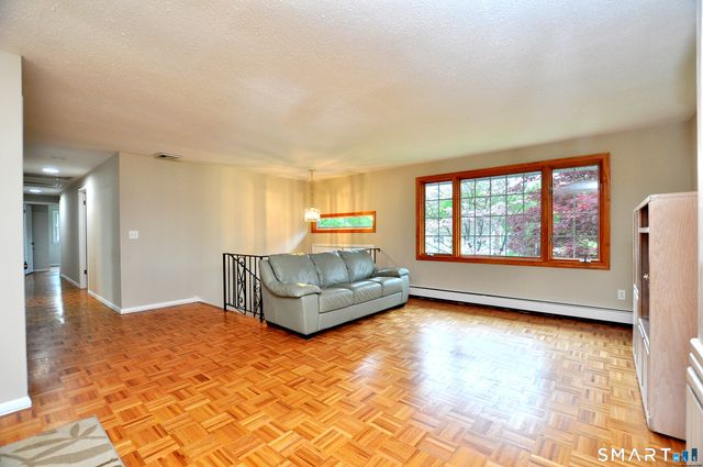 65 Winthrop Road, Windsor, CT 06095