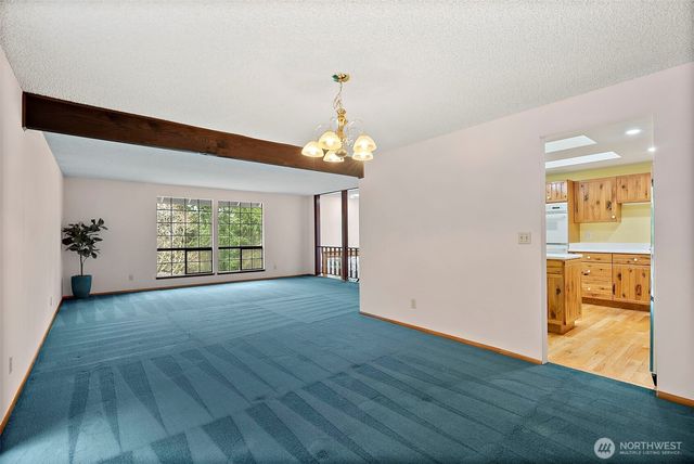 7861 NE University Point Circle NE, Bremerton, WA 98311