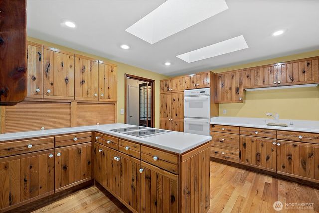 7861 NE University Point Circle NE, Bremerton, WA 98311