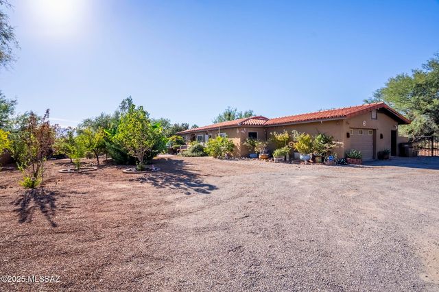2302 Circulo De Anza, Tubac, AZ 85646