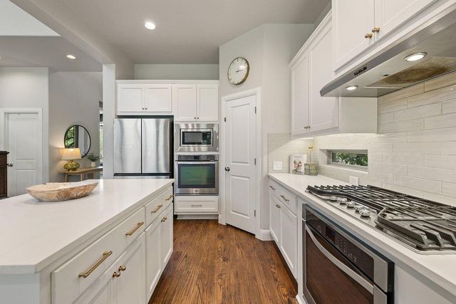 17612 Wildrye DR, Austin, TX 78738