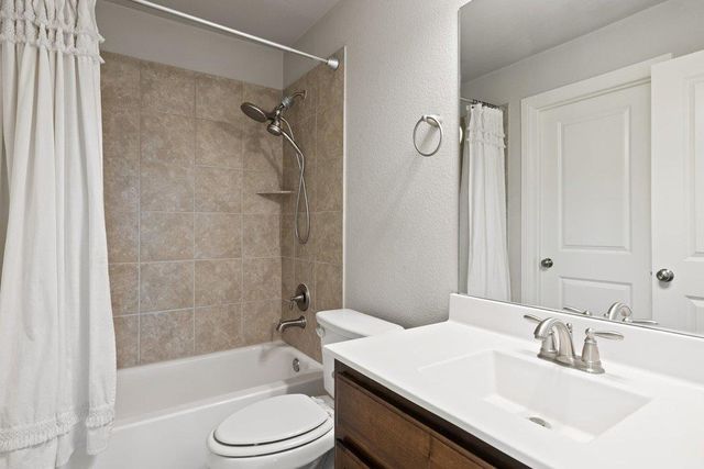 17612 Wildrye DR, Austin, TX 78738