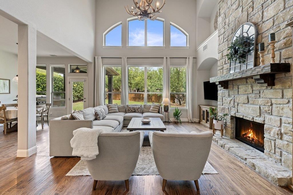 17612 Wildrye DR, Austin, TX 78738