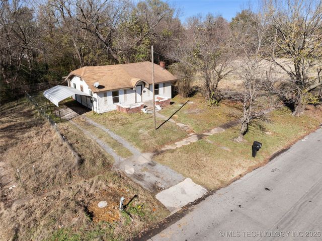 521 S 7th Street, Muskogee, OK 74401