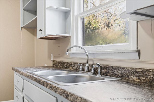 521 S 7th Street, Muskogee, OK 74401