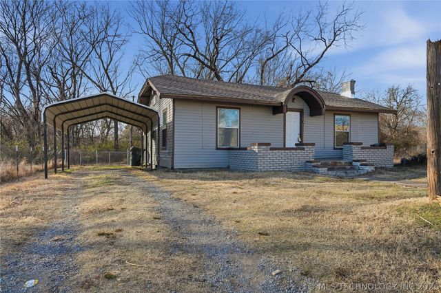 521 S 7th Street, Muskogee, OK 74401