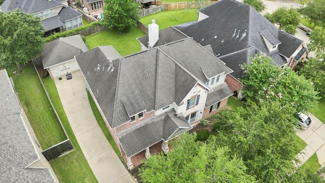 3306 Dancing Creek Lane, Missouri City, TX 77459