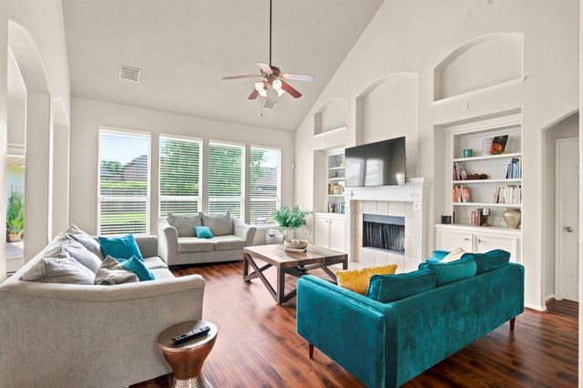 3306 Dancing Creek Lane, Missouri City, TX 77459