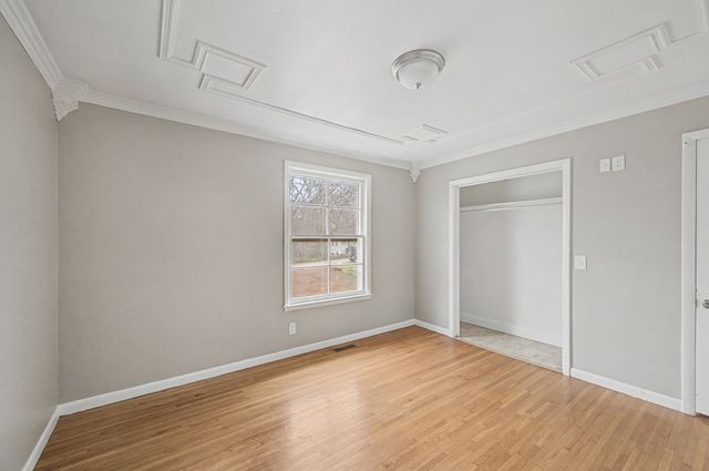 5205 Greenleaf Dr, Nashville, TN 37211