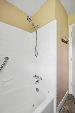 5205 Greenleaf Dr, Nashville, TN 37211