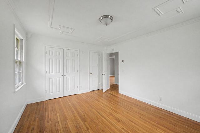 5205 Greenleaf Dr, Nashville, TN 37211