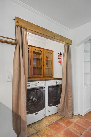 5205 Greenleaf Dr, Nashville, TN 37211