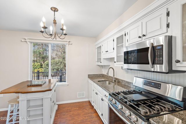 110 Lavenham Court, Toms River, NJ 08755