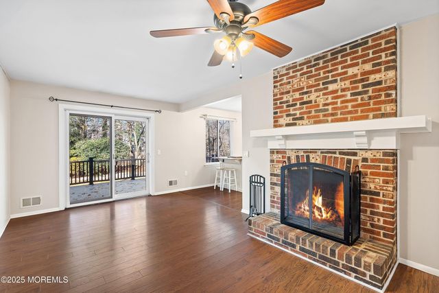 110 Lavenham Court, Toms River, NJ 08755