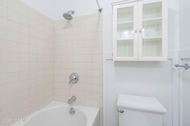 110 Lavenham Court, Toms River, NJ 08755