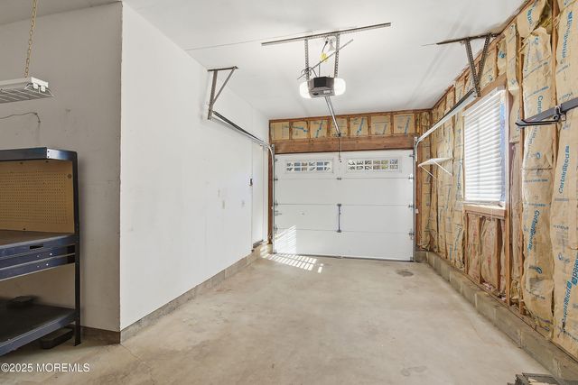 110 Lavenham Court, Toms River, NJ 08755