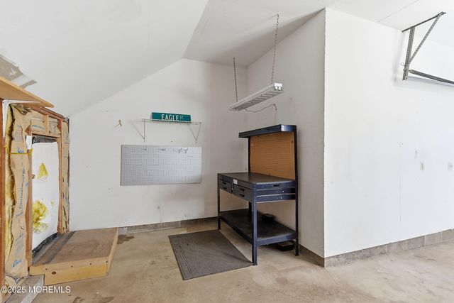 110 Lavenham Court, Toms River, NJ 08755