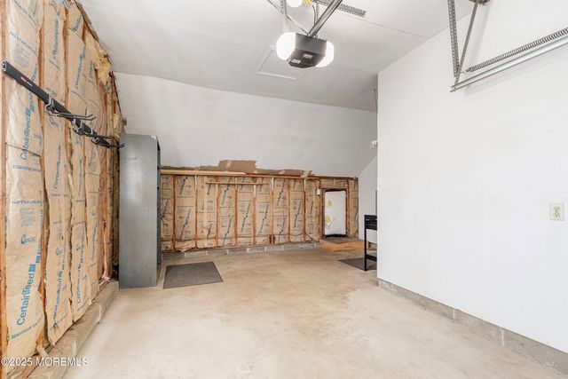 110 Lavenham Court, Toms River, NJ 08755