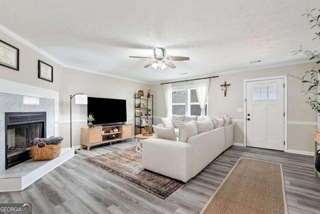 486 Glen Terrace Road, Auburn, GA 30011