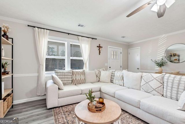 486 Glen Terrace Road, Auburn, GA 30011