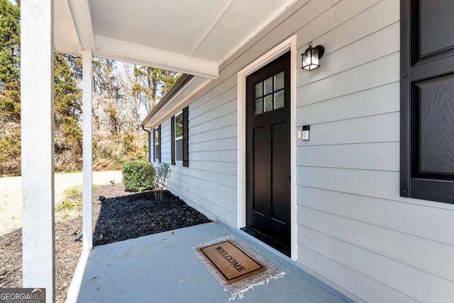 486 Glen Terrace Road, Auburn, GA 30011