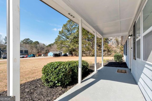 486 Glen Terrace Road, Auburn, GA 30011