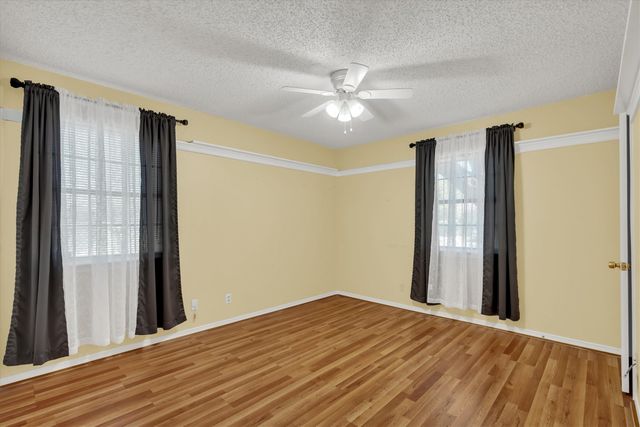 2715 Whitson Way, Mesquite, TX 75150