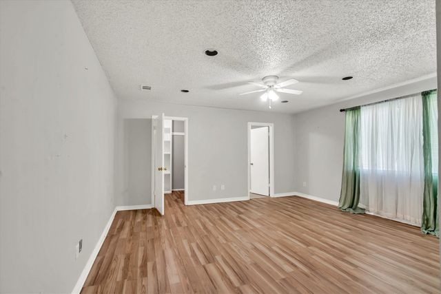 2715 Whitson Way, Mesquite, TX 75150