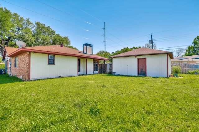 2715 Whitson Way, Mesquite, TX 75150